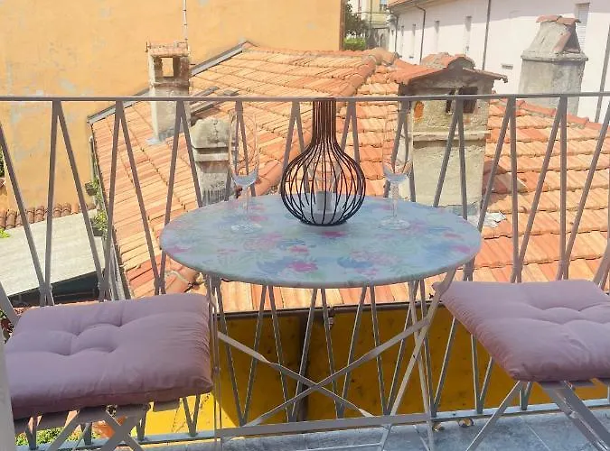 Picasso's House Modern Art