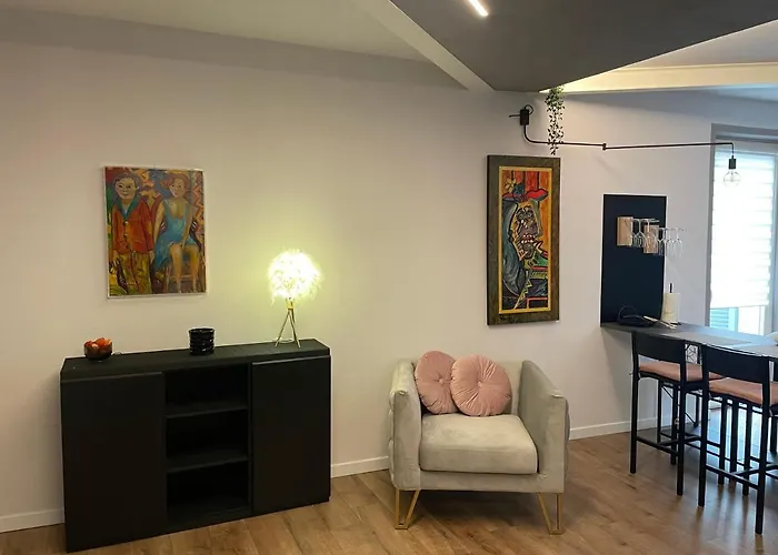 Appartamento Picasso's House Modern Art Arona